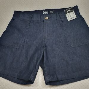 Lee Dark Wash Midrise Bermuda Denim Shorts Size 10M Regular Fit NWT Soft Comfort